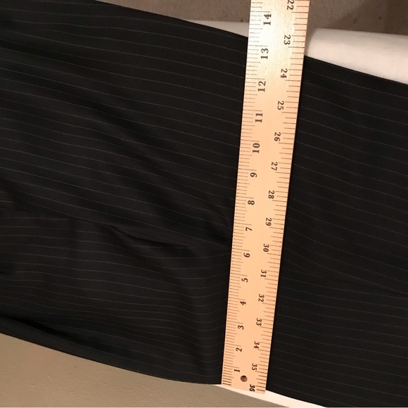 Jones Newyork 3 buttons Suit - Picture 10 of 17